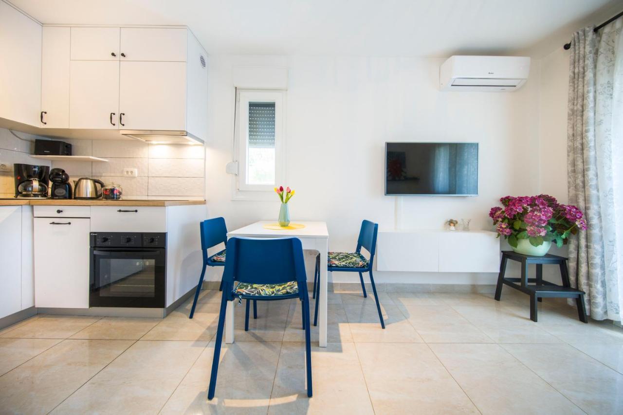 Apartman Nane Солин Экстерьер фото